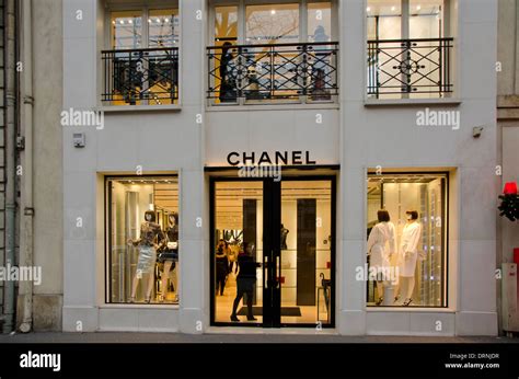 chanel val d'europe|Designer Outlet Boutique Shopping near Paris .